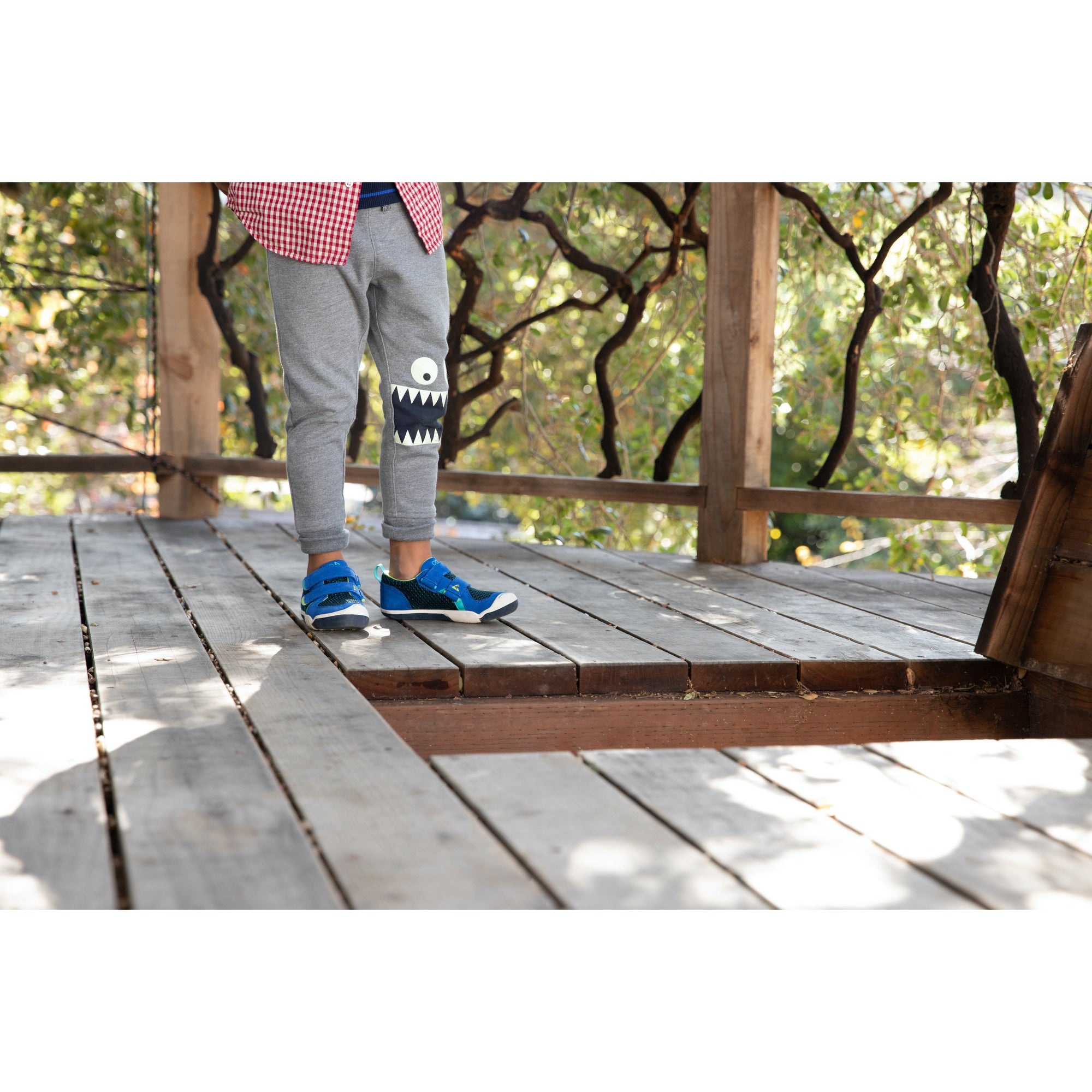 Plae - ty Hyper Blue