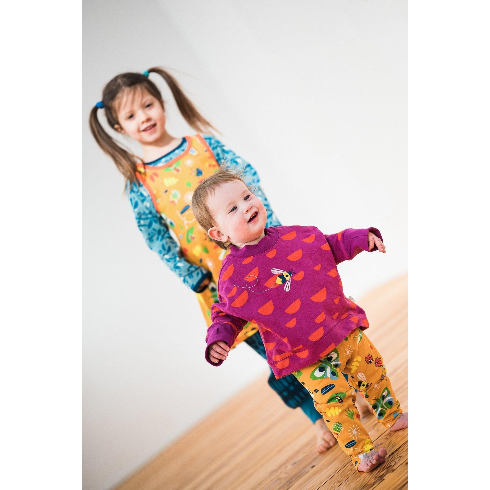 Merle - Honey Bee Box Sweater