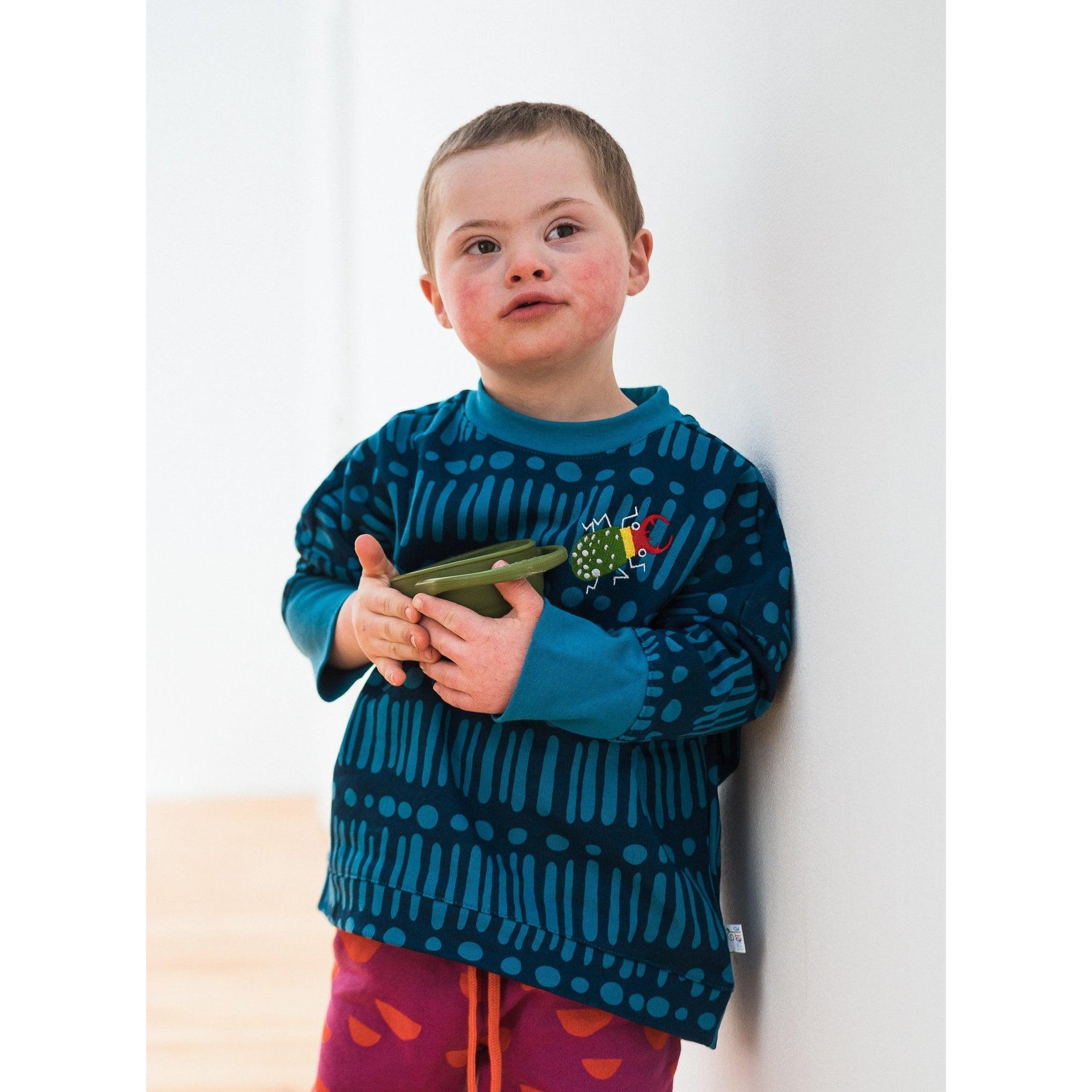 Merle - Stag Beetle Box Sweater