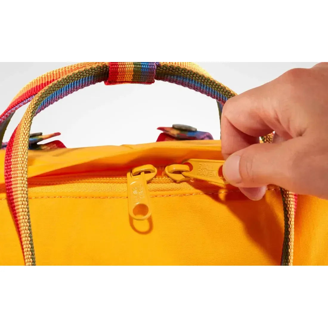 Fjällräven - Kånken Rainbow Day Backpack