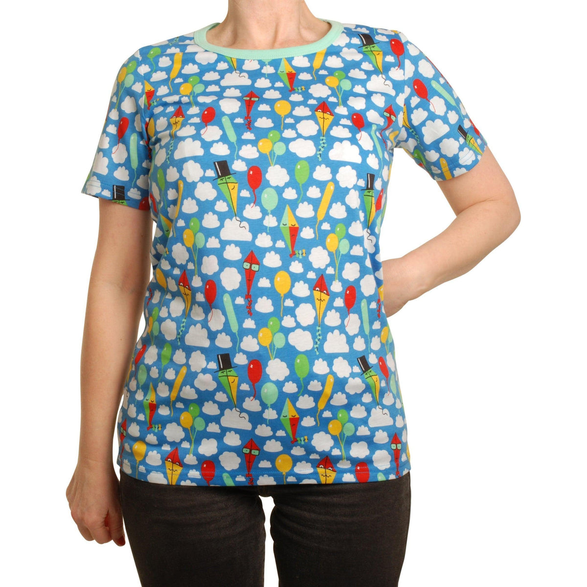 DUNS Sweden - Kite and Clouds (Blue) Women's Short Sleeved Top (X-Large)