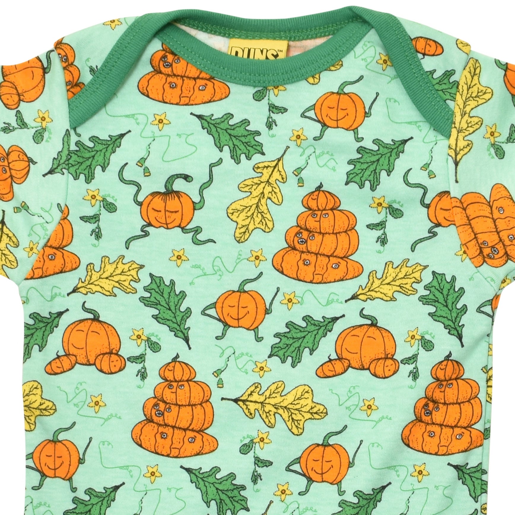 DUNS Sweden - Pumpkin Family Green Summer Suit