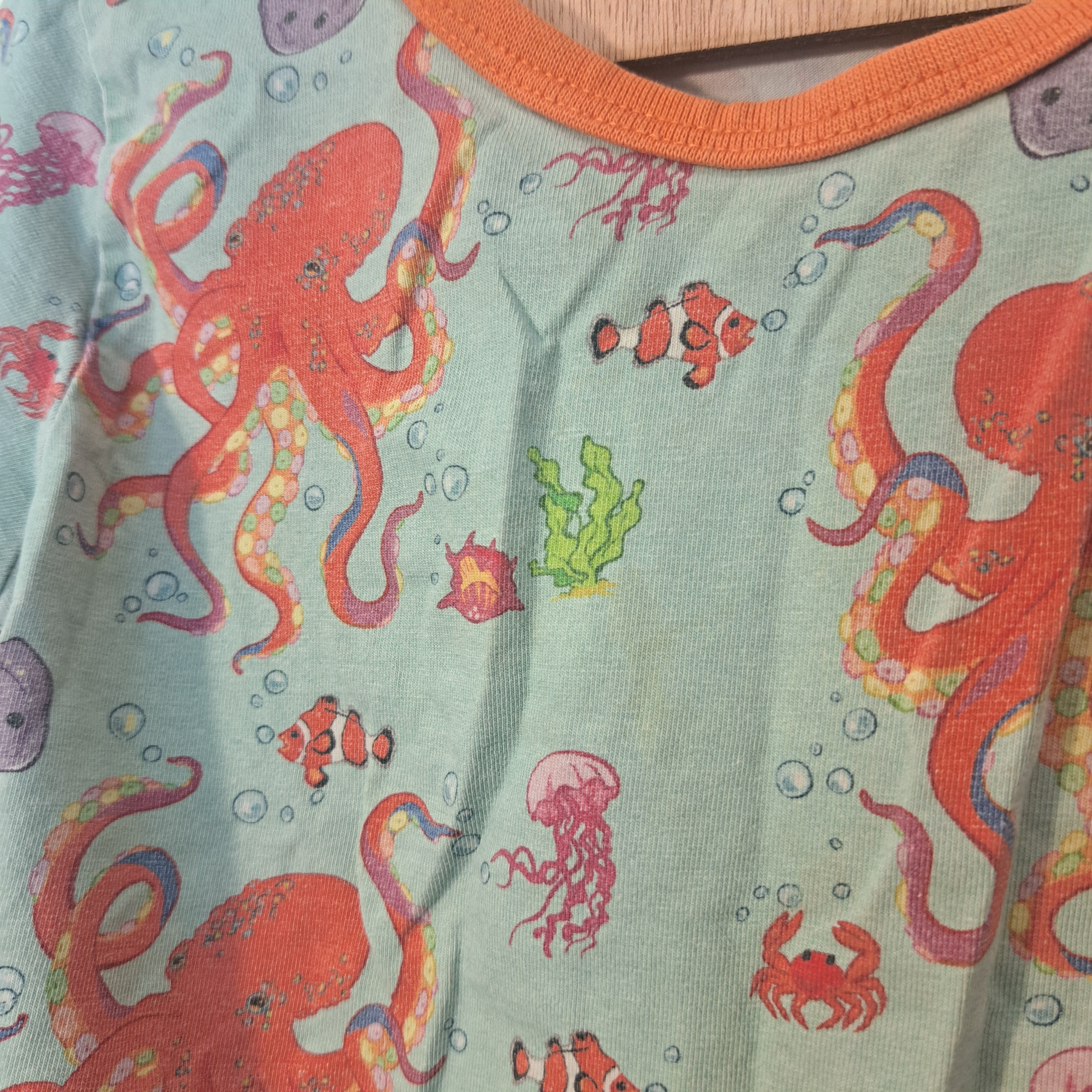 Hoopla Kids Re-Loved - RE-Loved - Coddi & Womple Octopus Short Sleeve Top (4 Years)