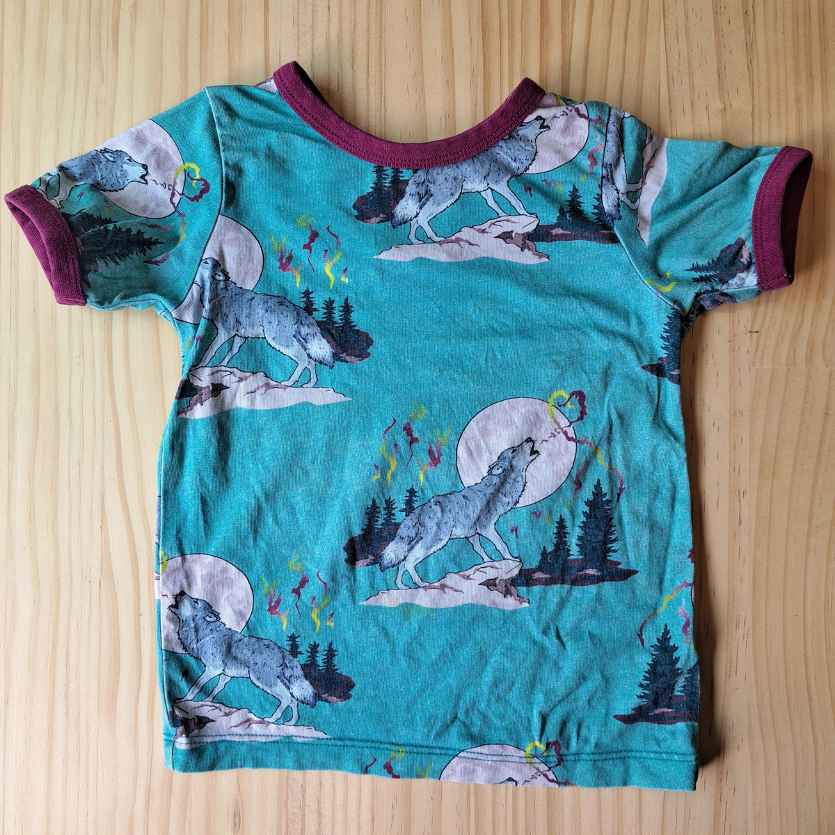 Hoopla Kids Re-Loved - RE-Loved - Coddi & Womple Wolf Short Sleeve Top (1 Year)