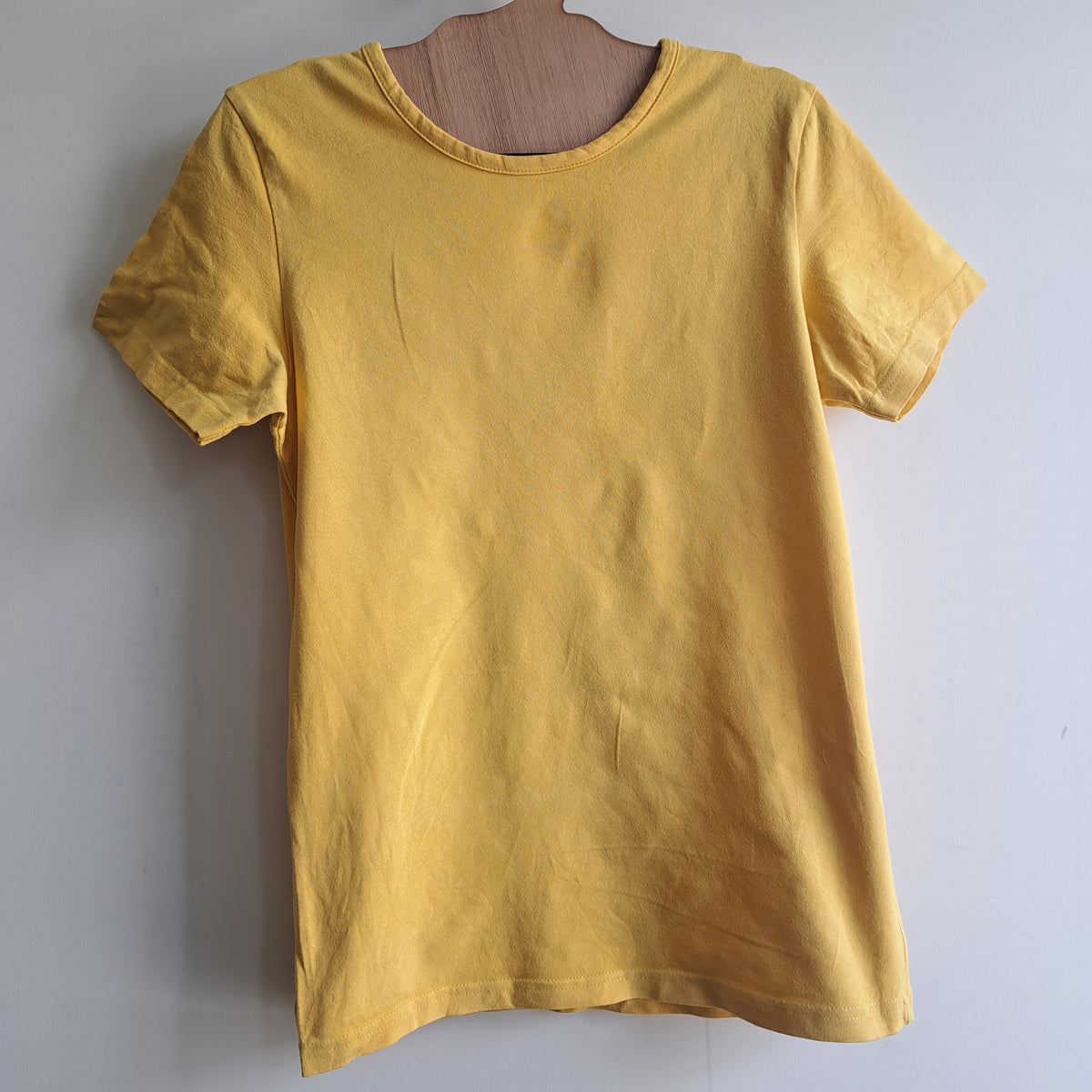 Hoopla Kids Re-Loved - RE-Loved - MTAF Yellow Short Sleeve Top (9 - 10 Years)